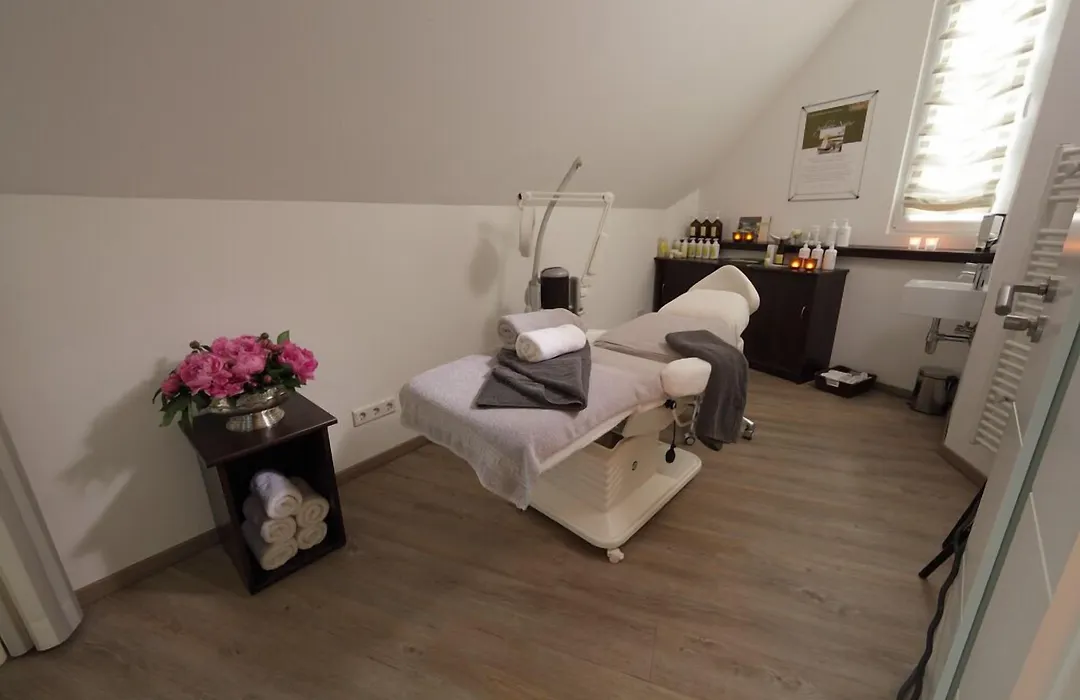 Romantik Hotel Neuhaus-1